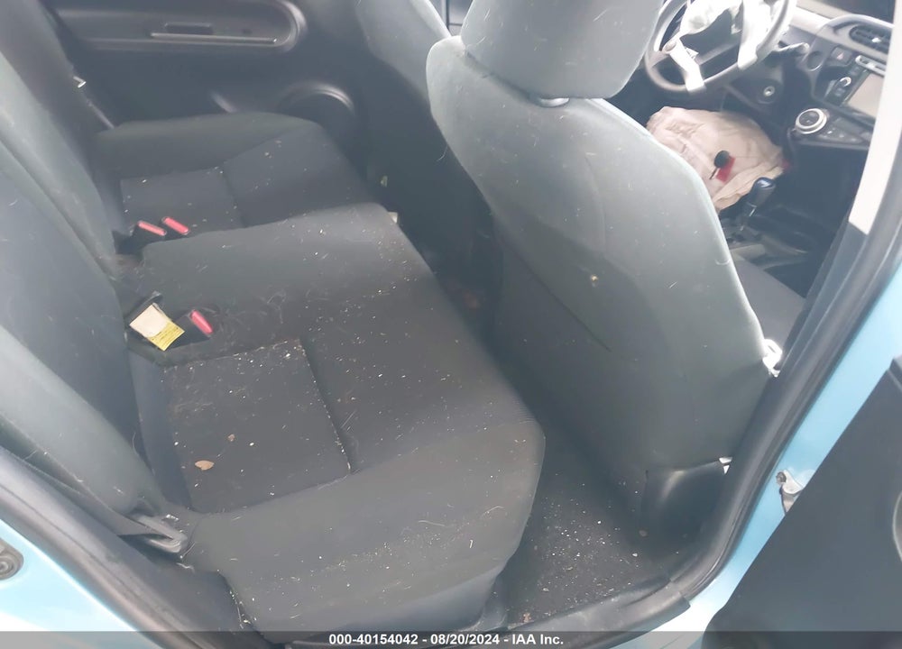 2015 TOYOTA PRIUS C TWO VIN: JTDKDTB3XF1094512