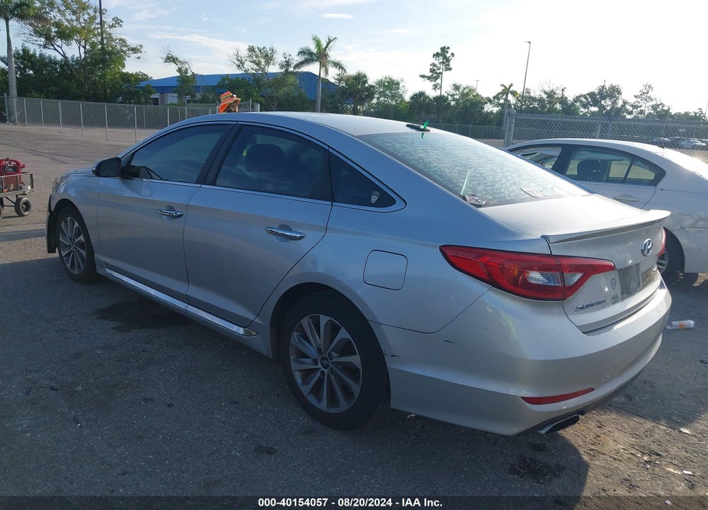 2015 HYUNDAI SONATA SPORT VIN: 5NPE34AF8FH059431