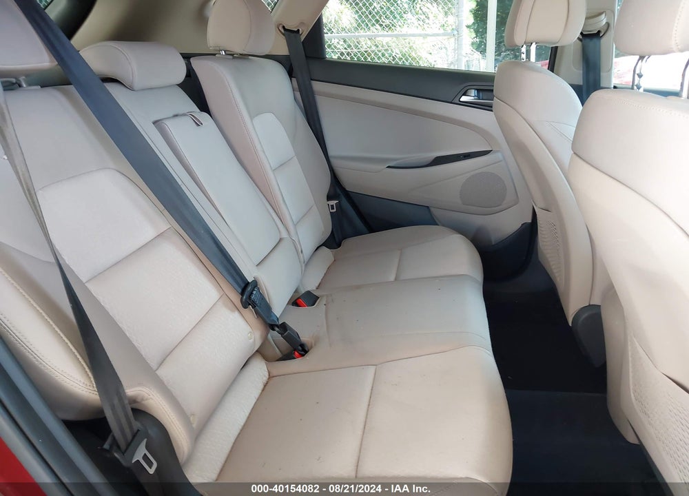 2018 HYUNDAI TUCSON SEL VIN: KM8J33A43JU600600