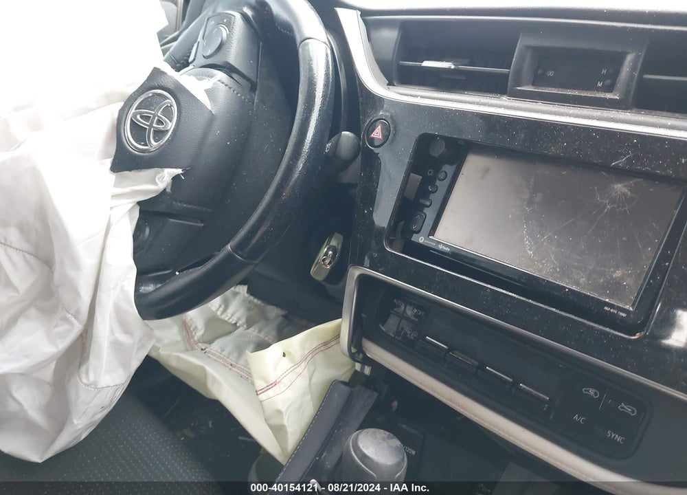 2018 TOYOTA COROLLA IM VIN: JTNKARJEXJJ567912