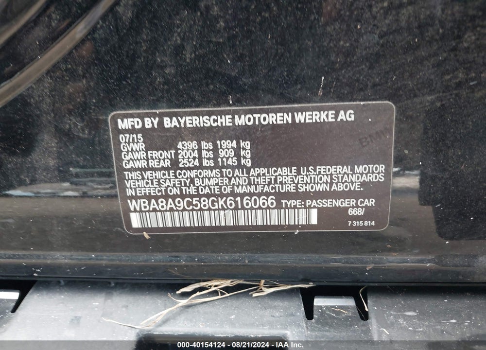 2016 BMW 320I VIN: WBA8A9C58GK616066