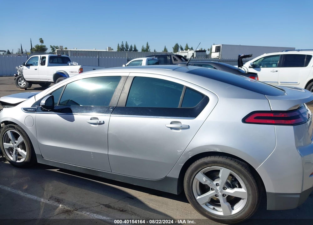 2013 CHEVROLET VOLT VIN: 1G1RB6E41DU110692