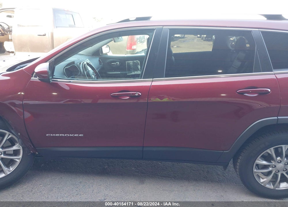 2019 JEEP CHEROKEE LATITUDE PLUS 4X4 VIN: 1C4PJMLB6KD195307