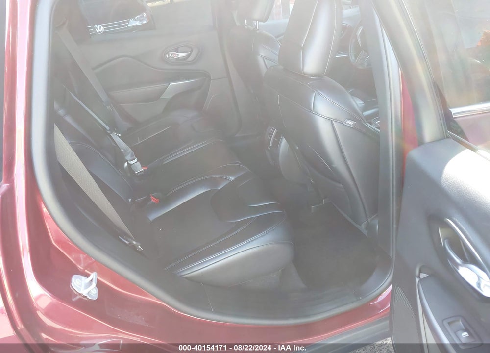2019 JEEP CHEROKEE LATITUDE PLUS 4X4 VIN: 1C4PJMLB6KD195307