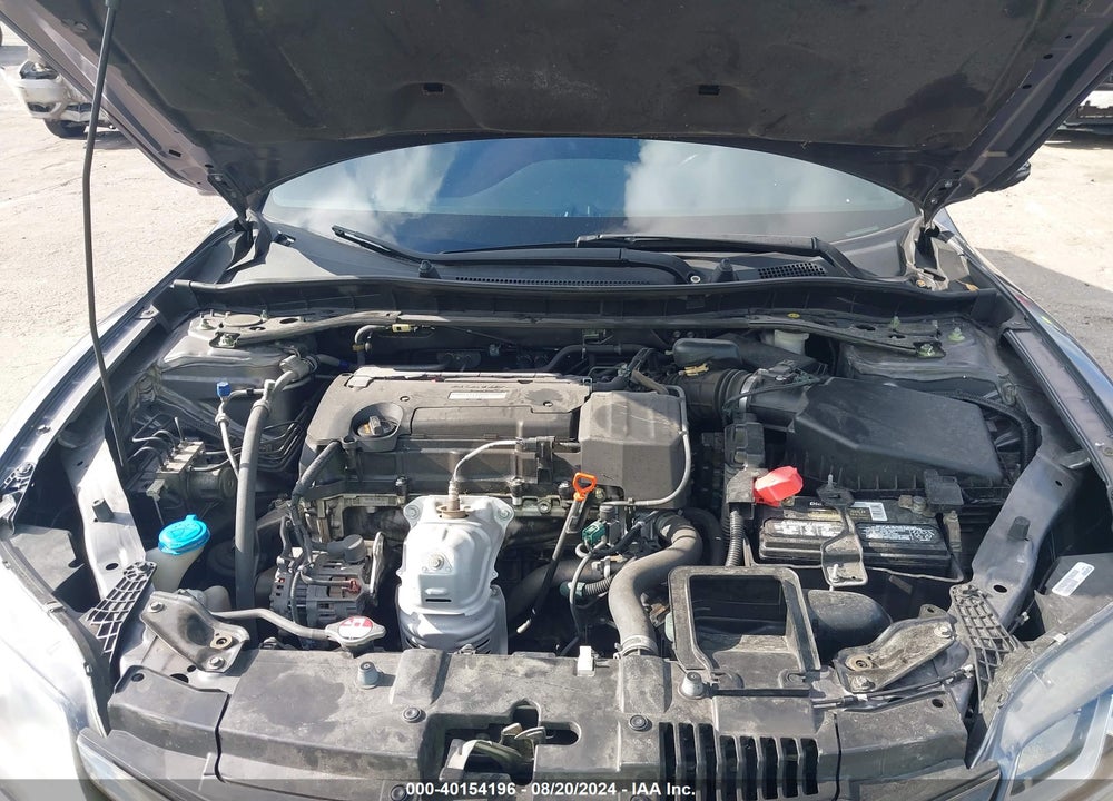 2017 HONDA ACCORD VIN: 1HGCT1B82HA006550
