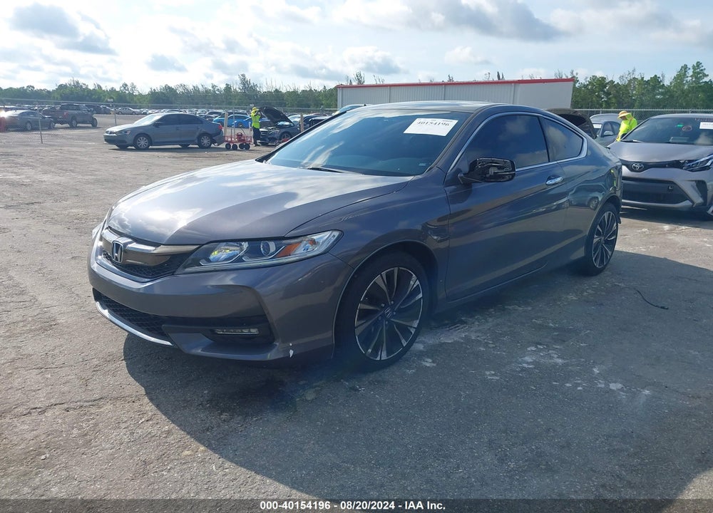 2017 HONDA ACCORD VIN: 1HGCT1B82HA006550