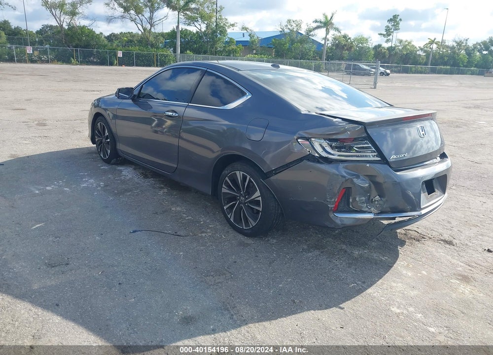 2017 HONDA ACCORD VIN: 1HGCT1B82HA006550