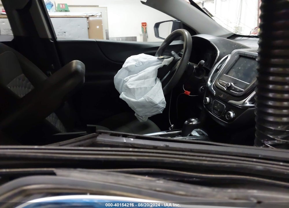 2018 CHEVROLET EQUINOX LT VIN: 2GNAXKEX5J6151501