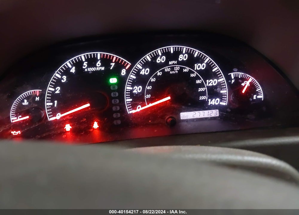2005 TOYOTA CAMRY XLE VIN: 4T1BE32K55U004812