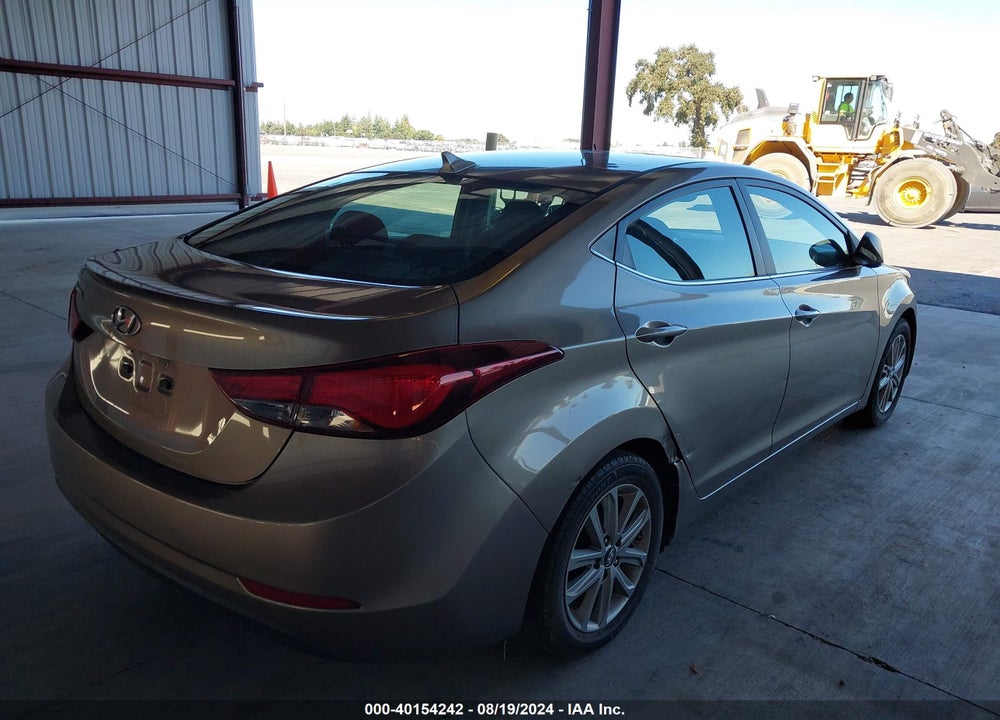 2015 HYUNDAI ELANTRA SE VIN: 5NPDH4AE5FH630832