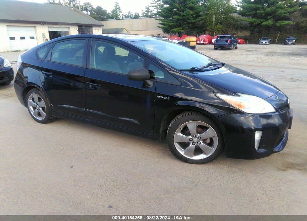 2013 TOYOTA PRIUS THREE SE VIN: JTDKN3DU6D5590657