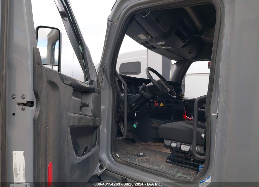 2023 FREIGHTLINER NEW CASCADIA 126 VIN: 3AKJHHDRXPSNZ4672