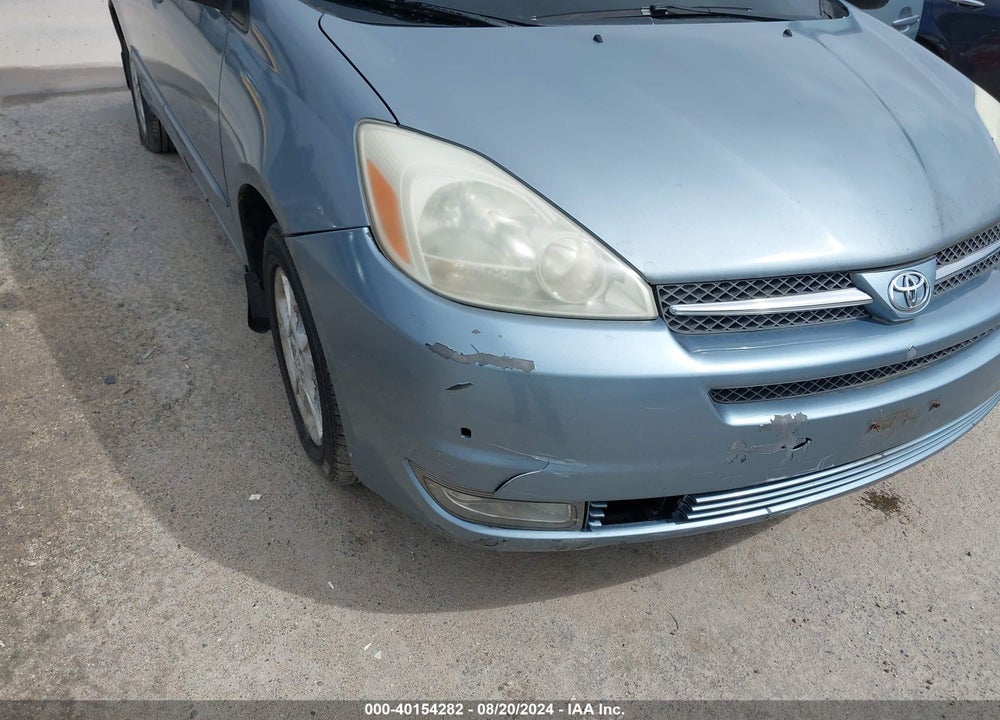 2004 TOYOTA SIENNA XLE LIMITED VIN: 5TDBA22C74S008009