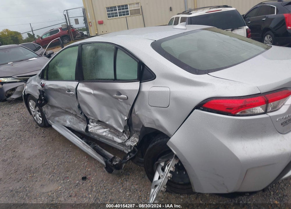 2022 TOYOTA COROLLA LE VIN: JTDEPMAE1N3027975