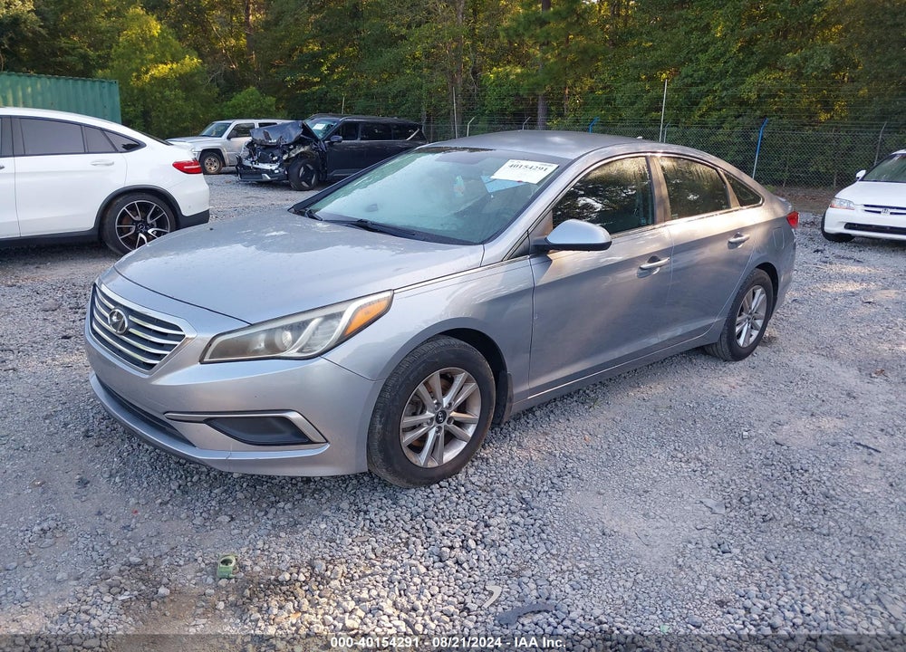 2016 HYUNDAI SONATA SE VIN: 5NPE24AF7GH369381