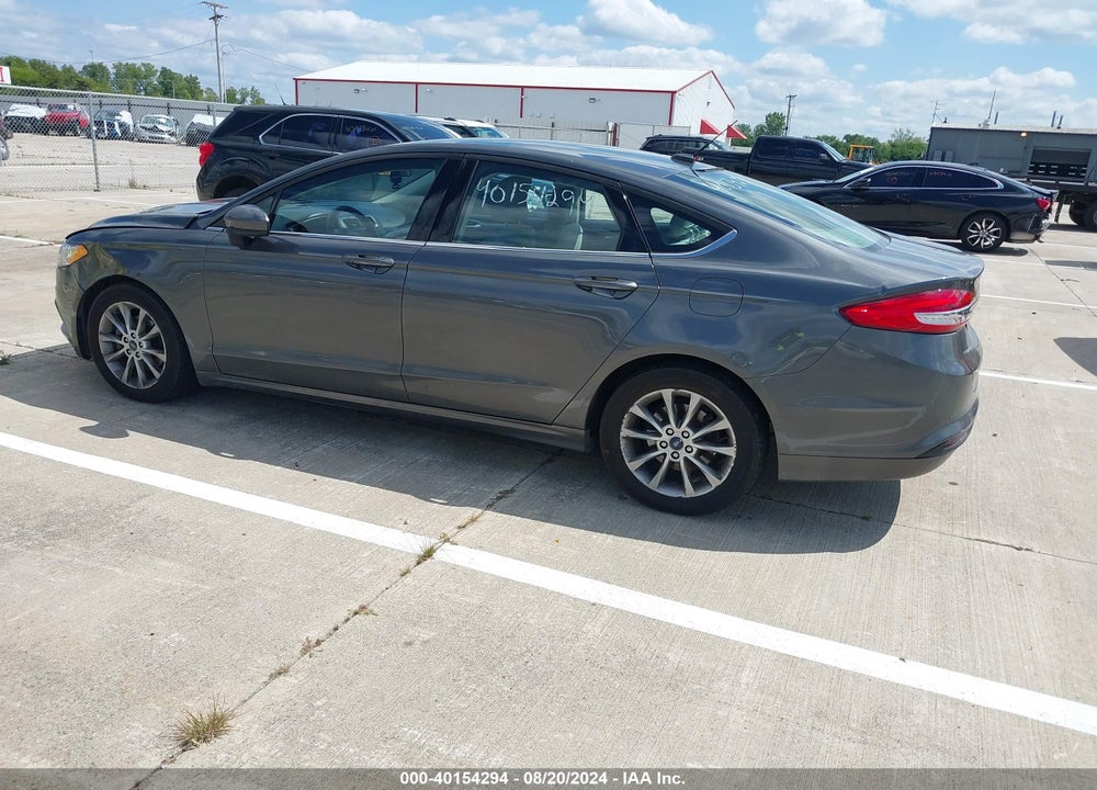 2017 FORD FUSION SE VIN: 3FA6P0HD0HR126583