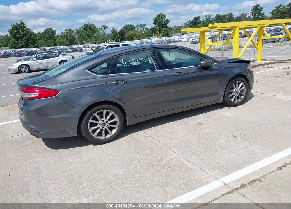 2017 FORD FUSION SE VIN: 3FA6P0HD0HR126583