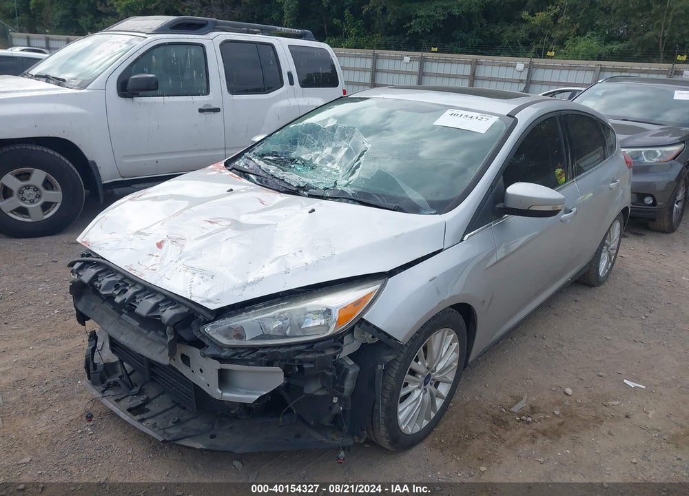 2017 FORD FOCUS TITANIUM VIN: 1FADP3N27HL348757