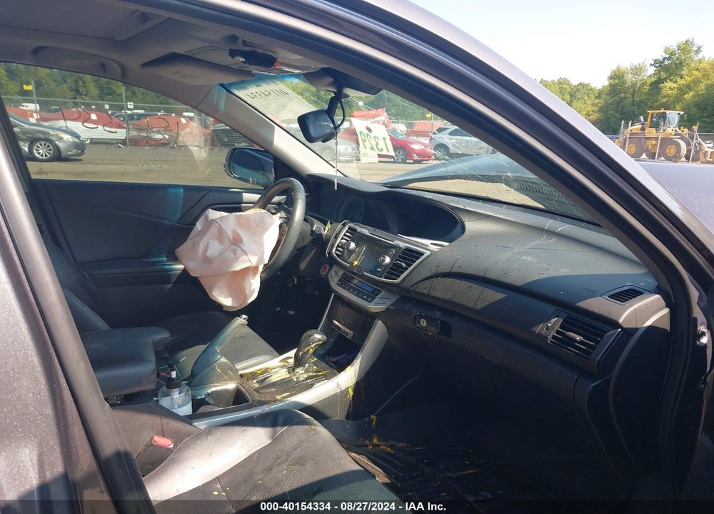 2015 HONDA ACCORD EX-L VIN: 1HGCR2F85FA150766