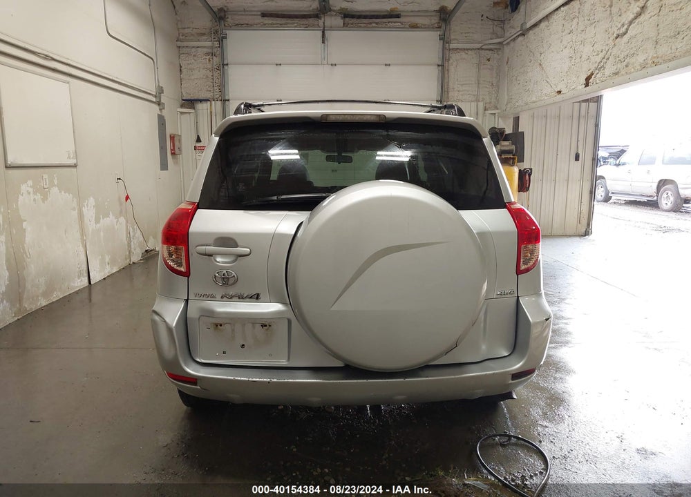 2008 TOYOTA RAV4 LIMITED VIN: JTMBD31V186080197