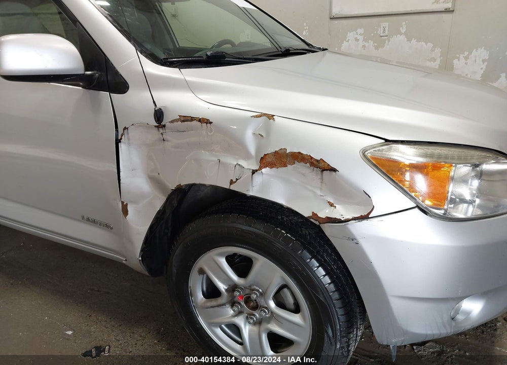 2008 TOYOTA RAV4 LIMITED VIN: JTMBD31V186080197