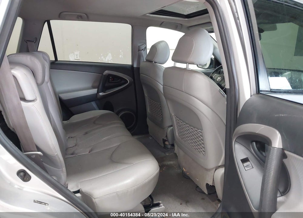 2008 TOYOTA RAV4 LIMITED VIN: JTMBD31V186080197