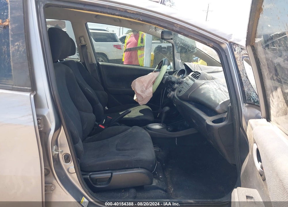 2010 HONDA FIT SPORT VIN: JHMGE8H44AS007883