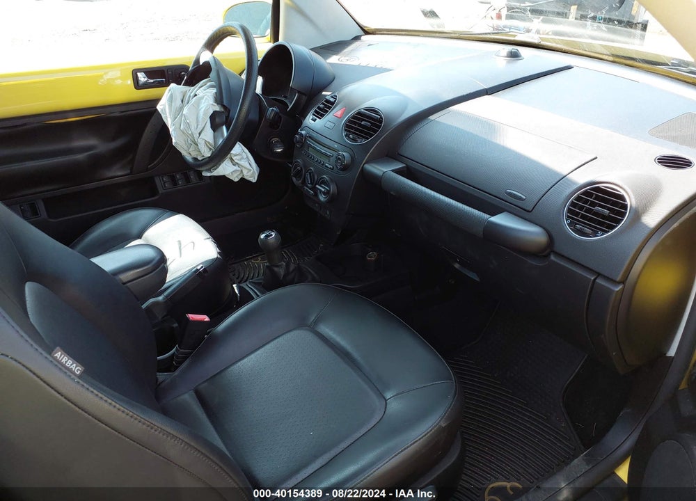 2008 VOLKSWAGEN NEW BEETLE S VIN: 3VWPF31Y38M413569