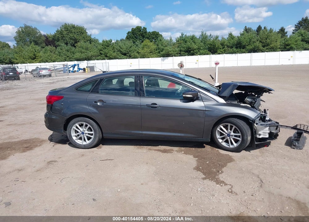 2015 FORD FOCUS SE VIN: 1FADP3F28FL228834