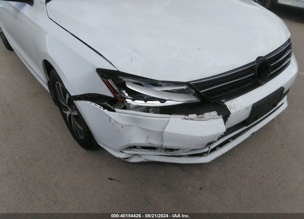 2017 VOLKSWAGEN JETTA 1.4T SE VIN: 3VWDB7AJ5HM231400