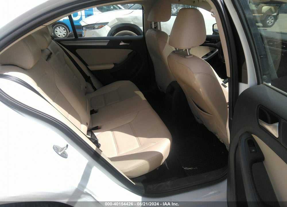 2017 VOLKSWAGEN JETTA 1.4T SE VIN: 3VWDB7AJ5HM231400