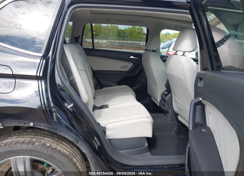 2019 VOLKSWAGEN TIGUAN 2.0T SEL PREMIUM/2.0T SEL PREMIUM R-LINE VIN: 3VV4B7AXXKM086189