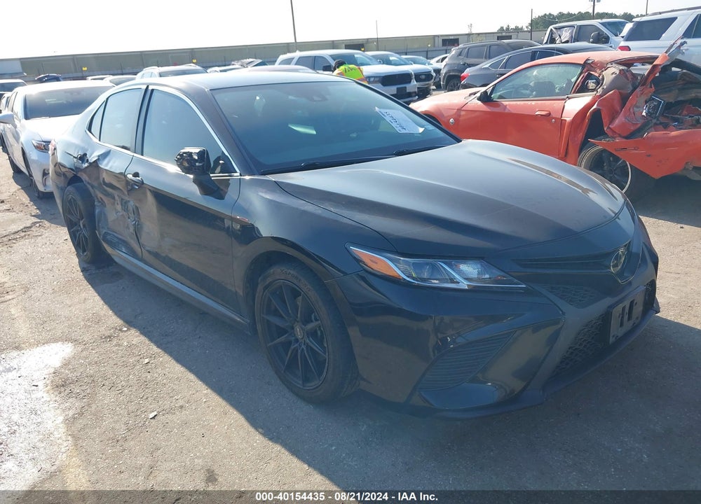 2020 TOYOTA CAMRY SE VIN: 4T1G11AK9LU884711