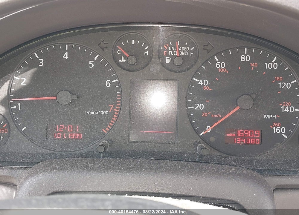 2001 AUDI A4 1.8 T VIN: WAUDC68D71A137898