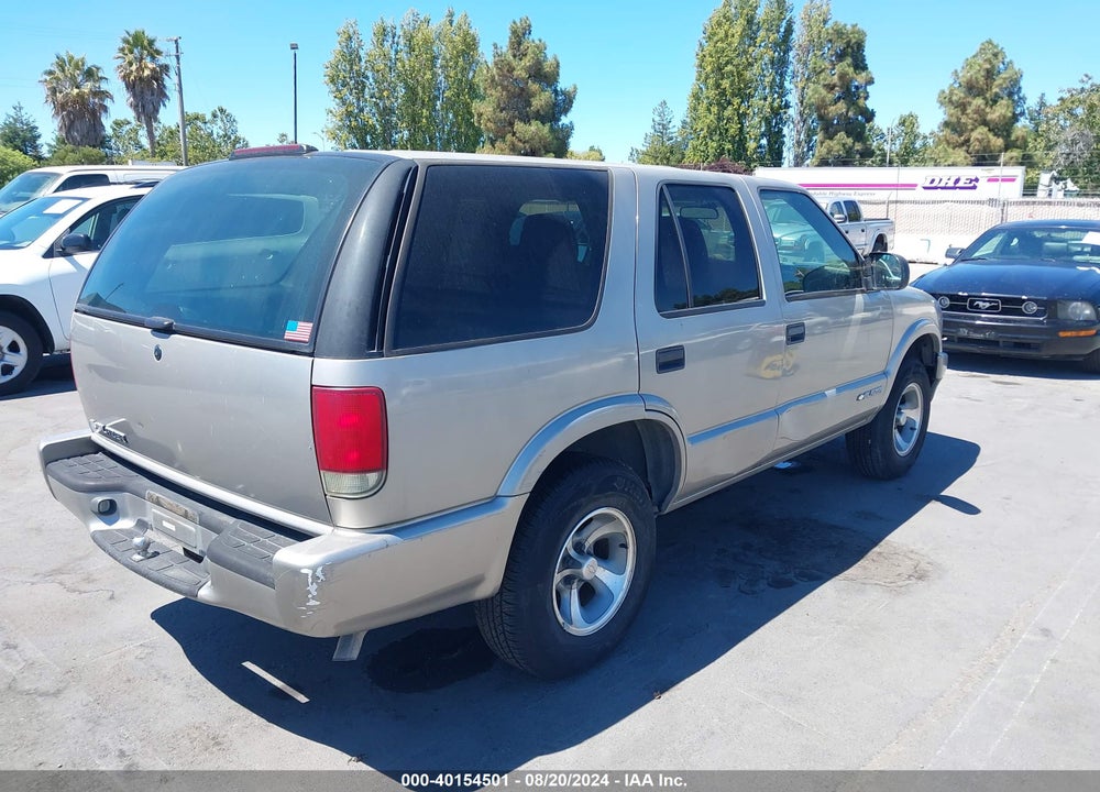 2004 CHEVROLET BLAZER LS VIN: 1GNCS13X84K169058