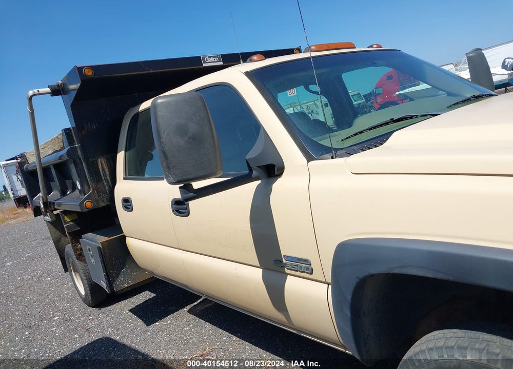 2006 CHEVROLET SILVERADO VIN: 1GBJC33D06F257049