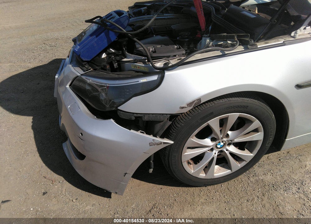 2007 BMW 530XI VIN: WBANF73577CY17587
