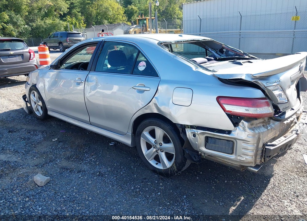 2010 TOYOTA CAMRY SE VIN: 4T1BF3EK0AU014585