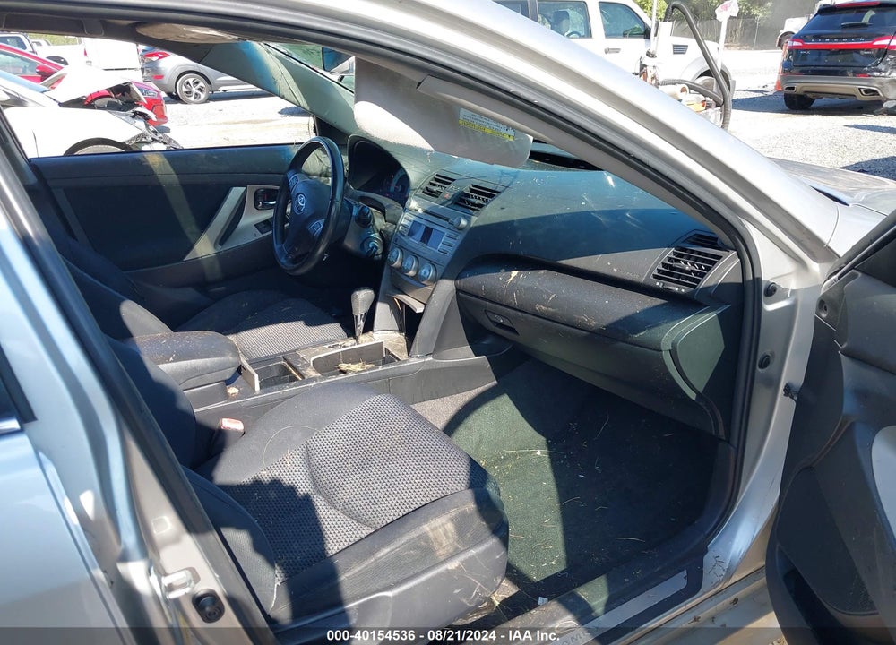 2010 TOYOTA CAMRY SE VIN: 4T1BF3EK0AU014585