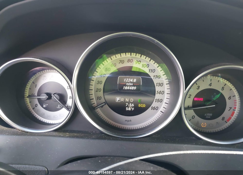 2014 MERCEDES-BENZ C 300 LUXURY 4MATIC/SPORT 4MATIC VIN: WDDGF8AB0ER318401