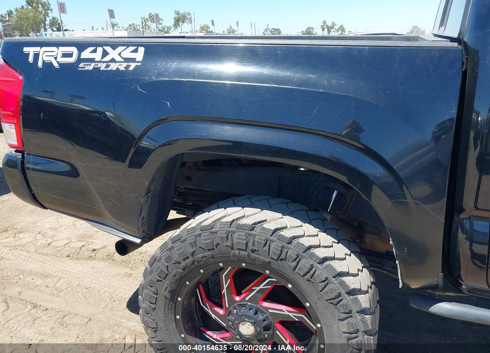 2017 TOYOTA TACOMA SR V6 VIN: 3TMCZ5AN2HM109515