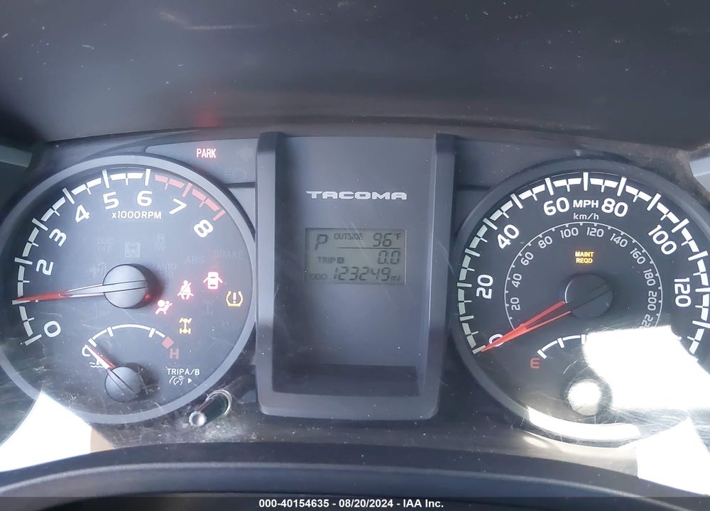 2017 TOYOTA TACOMA SR V6 VIN: 3TMCZ5AN2HM109515