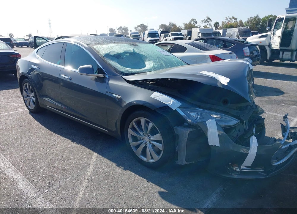 2013 TESLA MODEL S VIN: 5YJSA1CN0DFP28170