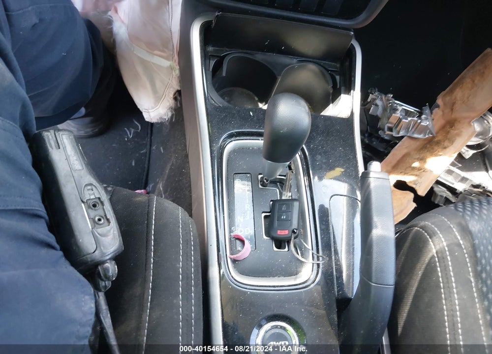 2018 MITSUBISHI OUTLANDER ES VIN: JA4AZ3A39JJ002999