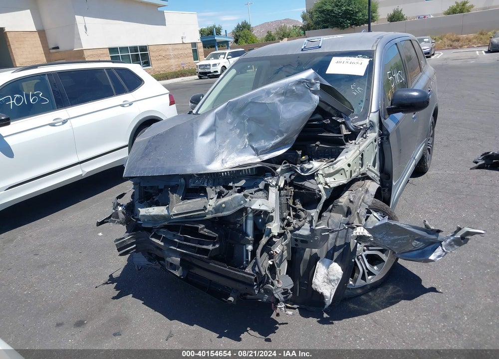 2018 MITSUBISHI OUTLANDER ES VIN: JA4AZ3A39JJ002999