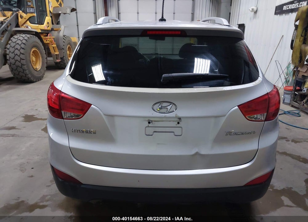 2011 HYUNDAI TUCSON GLS VIN: KM8JU3AC9BU175731