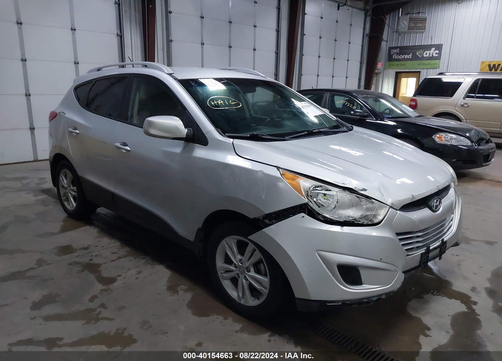 2011 HYUNDAI TUCSON GLS VIN: KM8JU3AC9BU175731