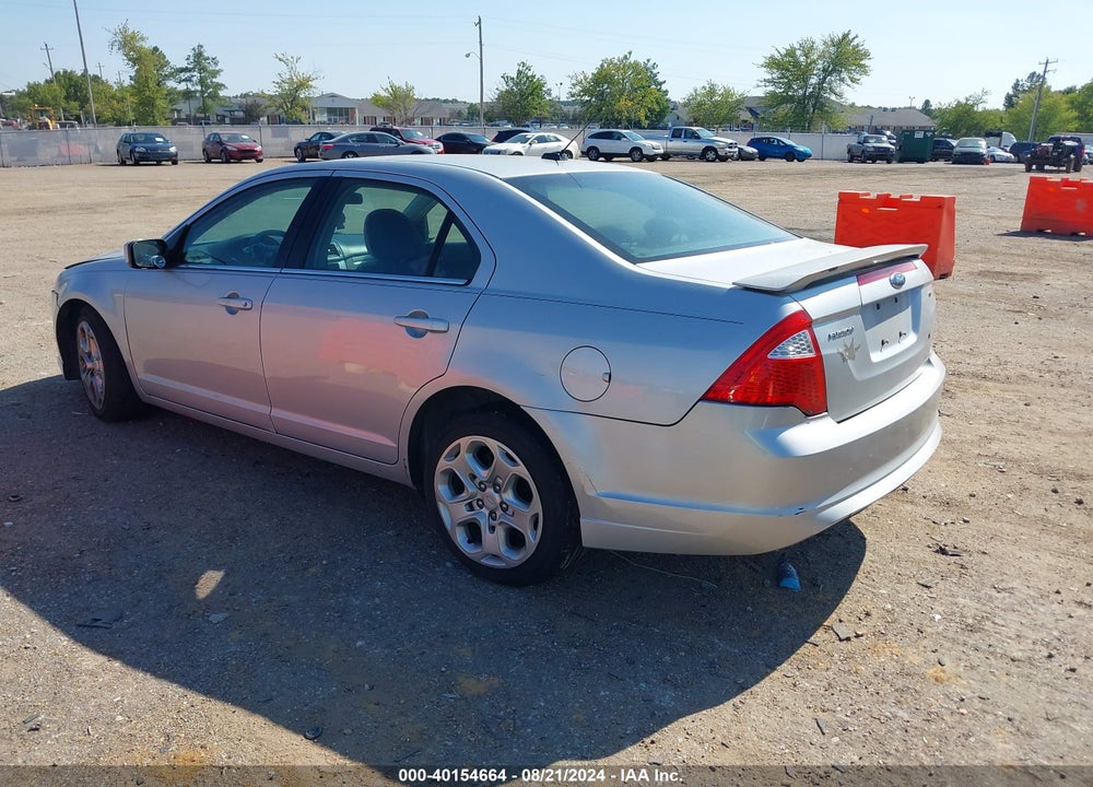 2010 FORD FUSION SE VIN: 3FAHP0HAXAR213895