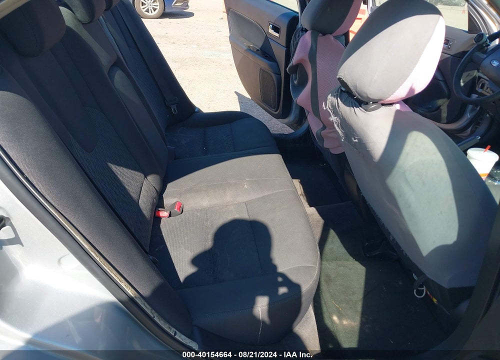 2010 FORD FUSION SE VIN: 3FAHP0HAXAR213895