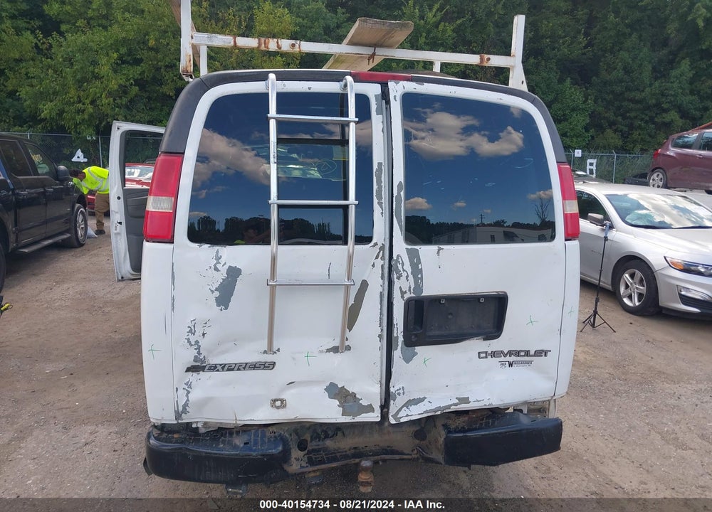 2006 CHEVROLET EXPRESS WORK VAN VIN: 1GCGG25U561142722